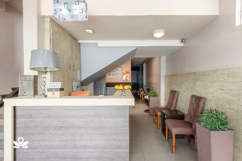Lorenzzo Suites Hotel Makati City Екстер'єр фото