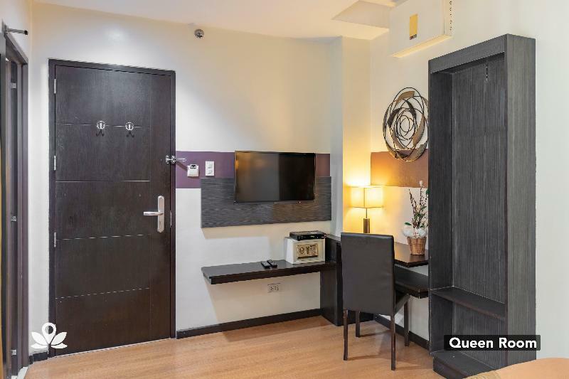 Lorenzzo Suites Hotel Makati City Екстер'єр фото