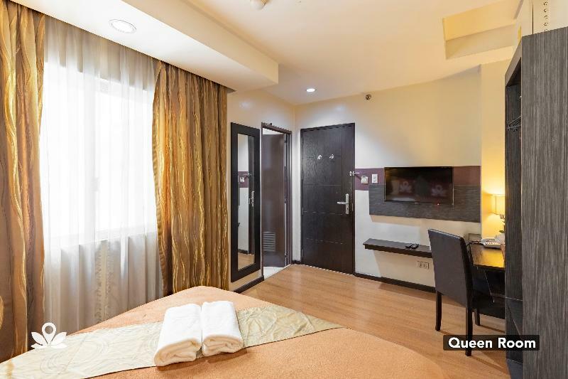 Lorenzzo Suites Hotel Makati City Екстер'єр фото
